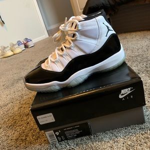 Jordan Retro 11 “Concords”